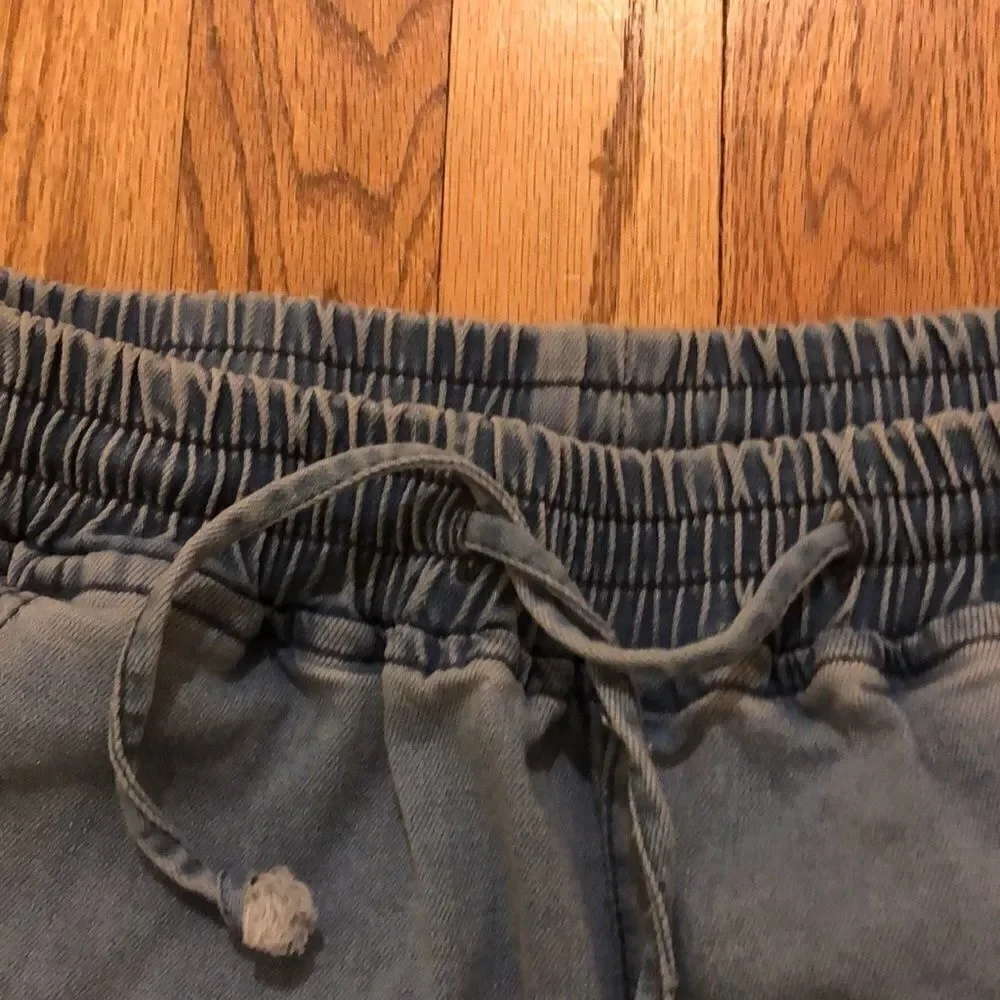 3/$15 elastic waist jeans